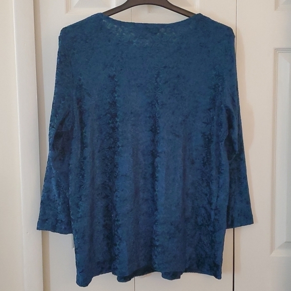 Plus size- Woman's Teal Green Jacquard Print Top | Maggie McNaughton | 1X - Picture 5 of 6